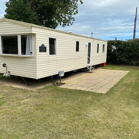 3 Bed 8 Berth Caravan In California Cliffs - M1 Great Yarmouth Exterior photo