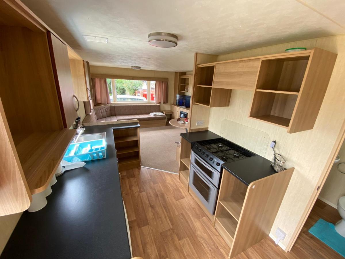 3 Bed 8 Berth Caravan In California Cliffs - M1 Great Yarmouth Exterior photo