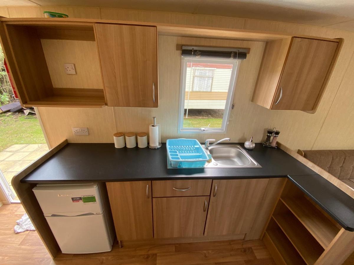3 Bed 8 Berth Caravan In California Cliffs - M1 Great Yarmouth Exterior photo